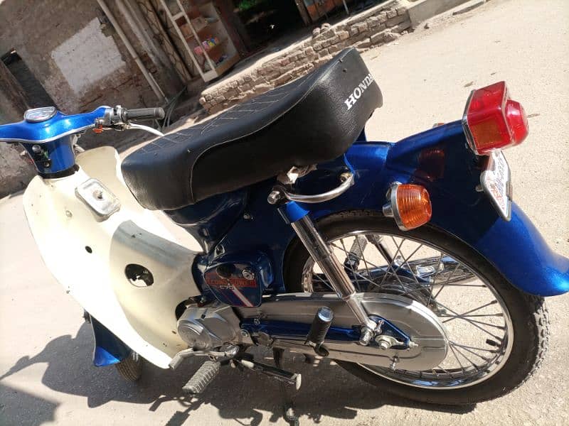 Honda c 70 3