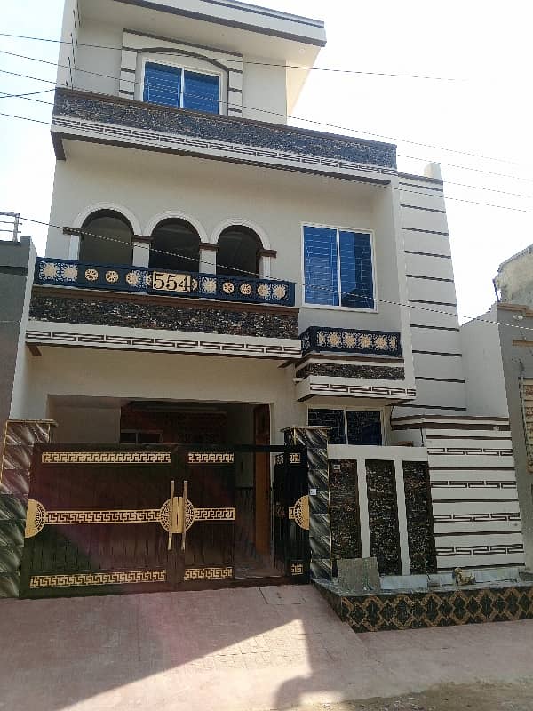 Double Storey 5 Marla House Demand 1 Crore 60 Lac Electricity Water 30 Feet Street 3