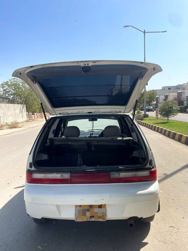 Suzuki Cultus VXR 2006 0/3/1/1/0/8/1/8/4/2/0 5