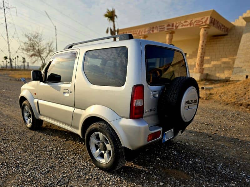 Suzuki Jimny Sierra 2011 4