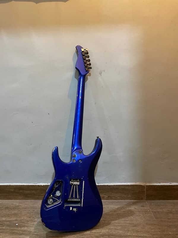 Fernandez electric guitar 1