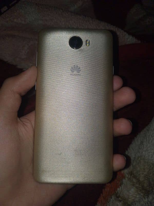 Huawei mobile for sale 10 by 9 condition 1