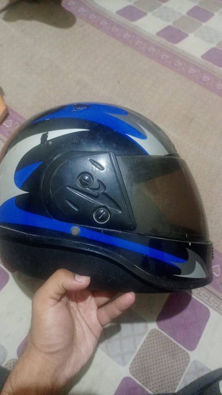 U-Ride helmet 0