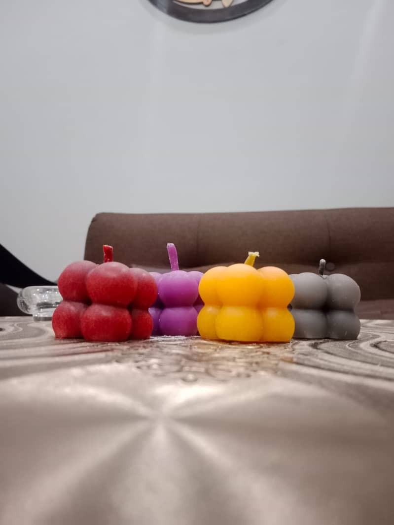 Scented Bubble Candles. 12