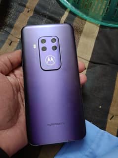 Motorola one zoom