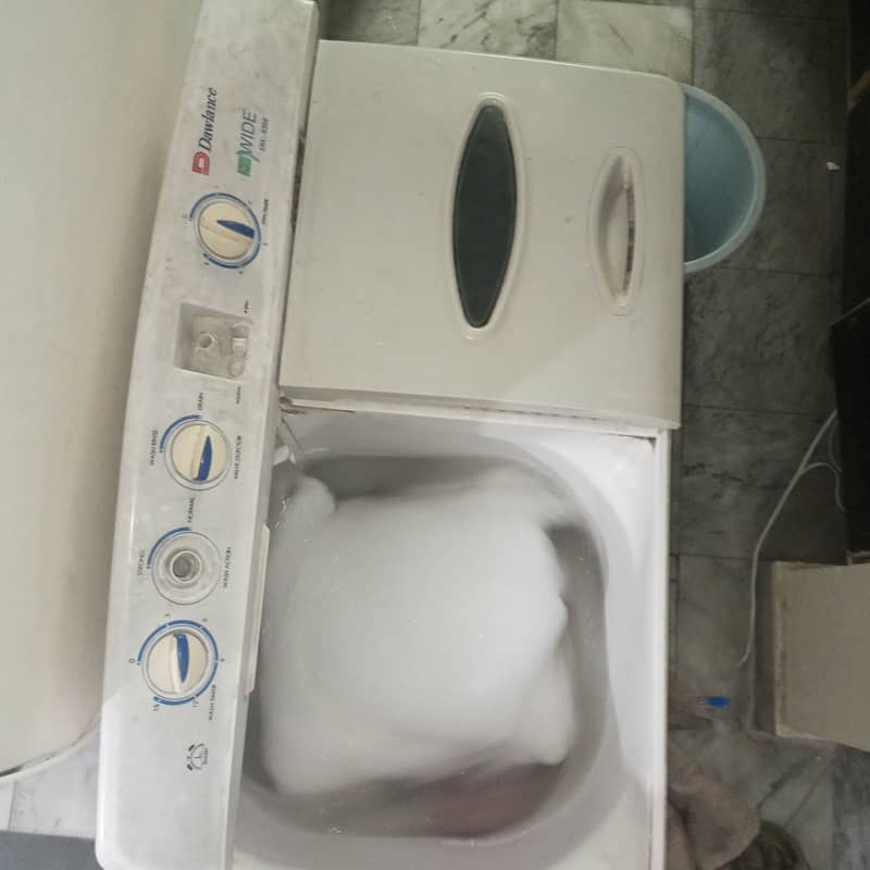 Washer and dryer machine of Dawlance 2