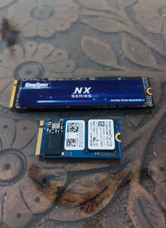 Nvme 1tb / Nvme 512GB / SSD / M. 2 / Storage Drive 0