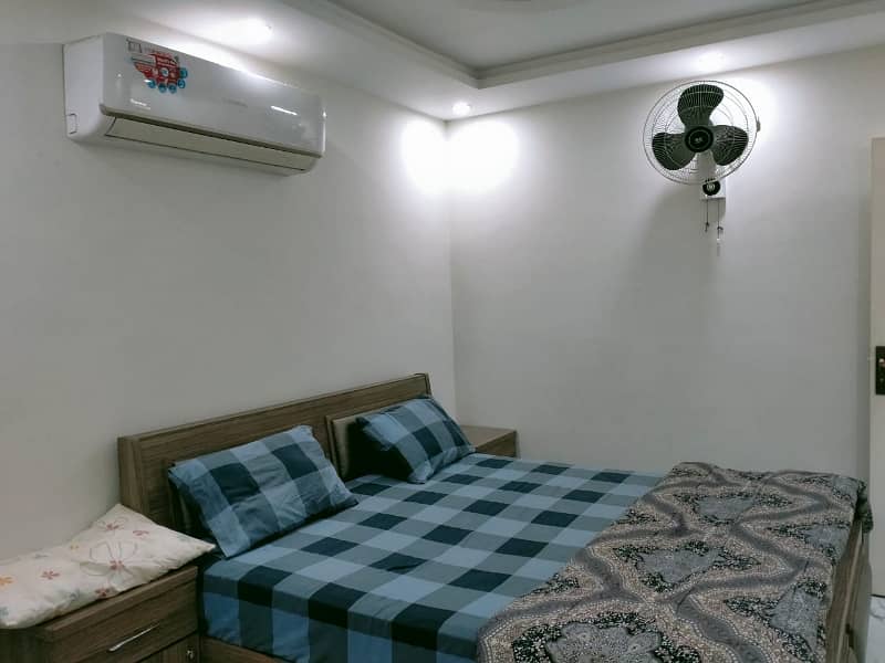 1 BED LIKE A NEW FULL LUXURY IDEAL EXCELLENT FULL FURNISHED FLAT FOR RENT IN BAHRIA TOWN LAHORE 18