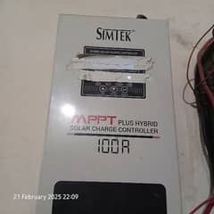 SIMTAK MPPT CHARGE CONTROLLER 100 A