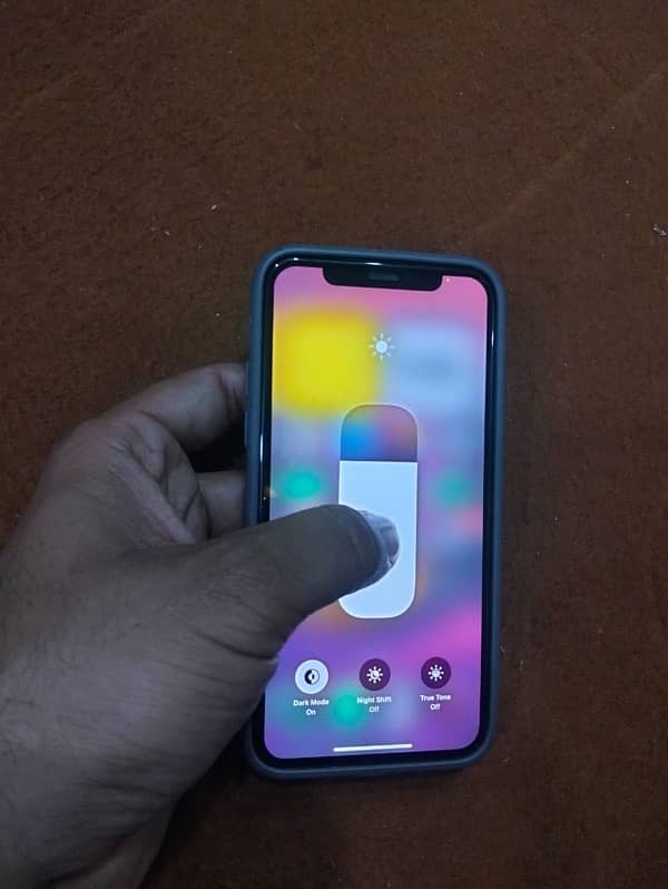 iphone 11 pro 4