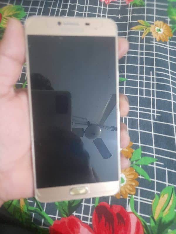 Samaung Galaxy C7 4/32 GB Exchange possible 0