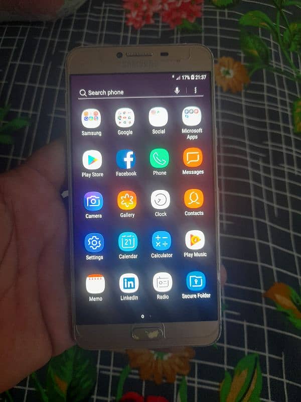 Samaung Galaxy C7 4/32 GB Exchange possible 4