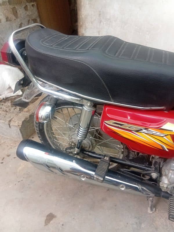 Honda CG 125 For Sale 9