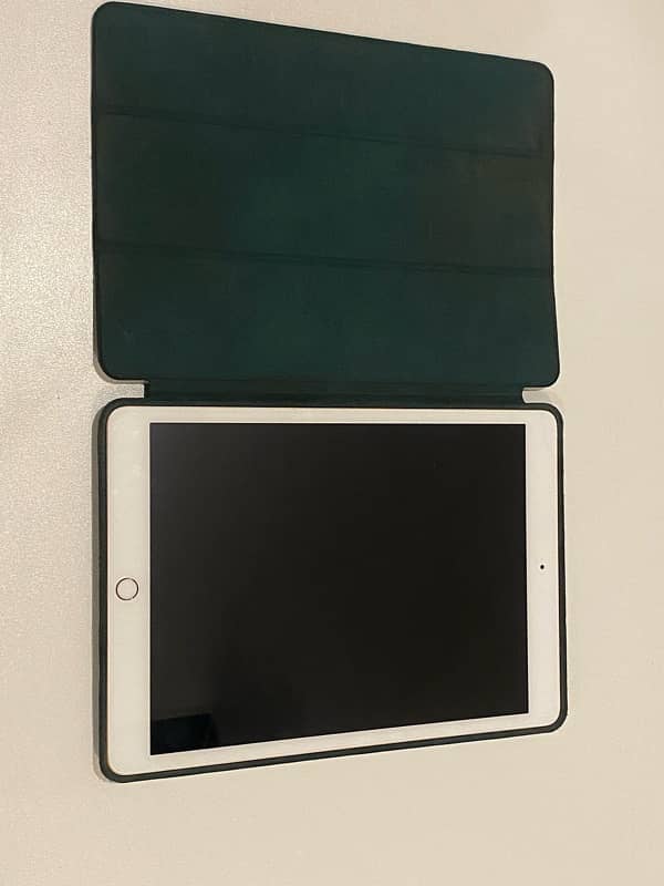 Ipad 8 gen 128 gb 4