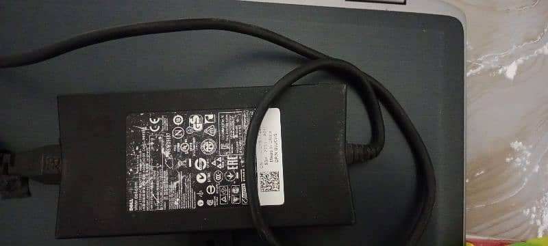 Dell latitude E6420 4 256 with original charger 11