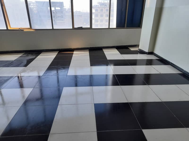 5500 sq. ft Hall for ,Office,Call center ,Software House available for rent 12