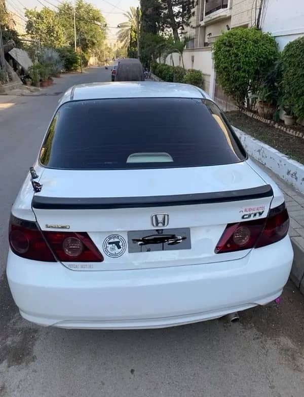 Honda City  2006 manual 3