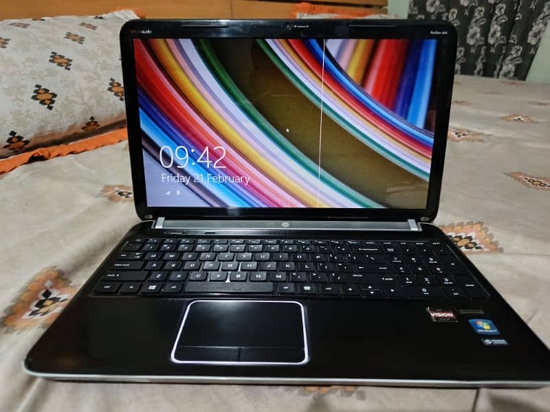 HP Laptop Pavilion AMD Radeon (Urgent Sell) 1