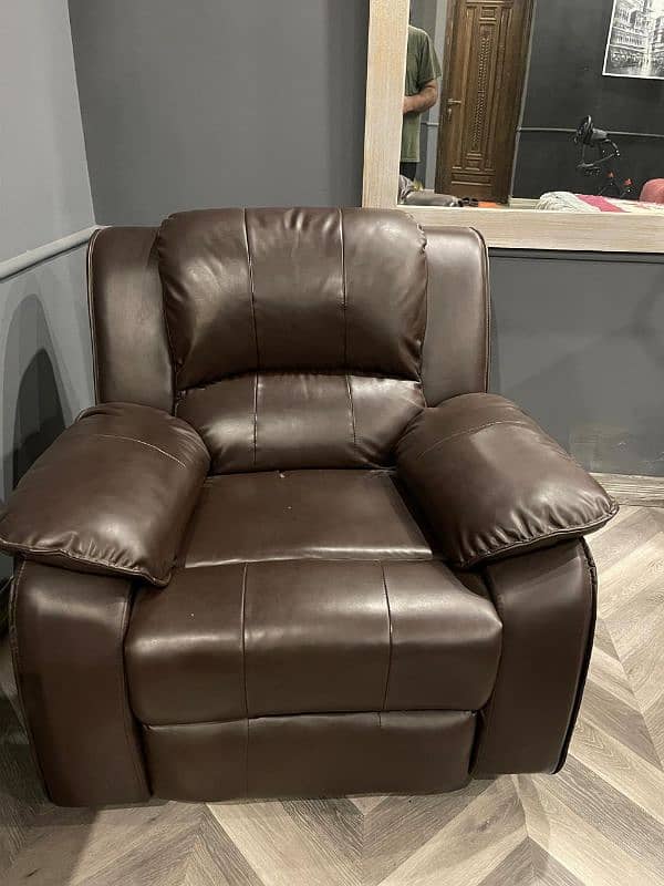 Leather Recliner 4