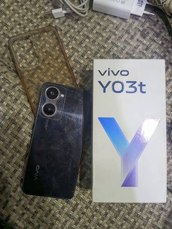 Vivo Y03t 13