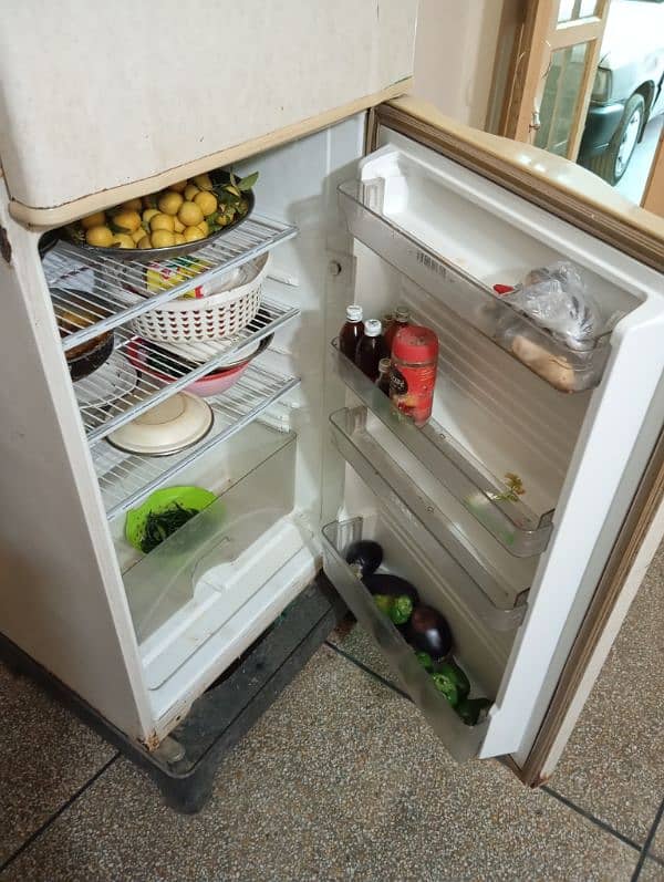 dewlence fridge for sale 3