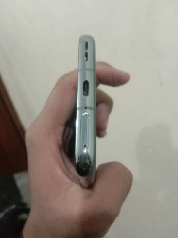 oneplus 9 pro 10 by 10 condition 8 /256 5