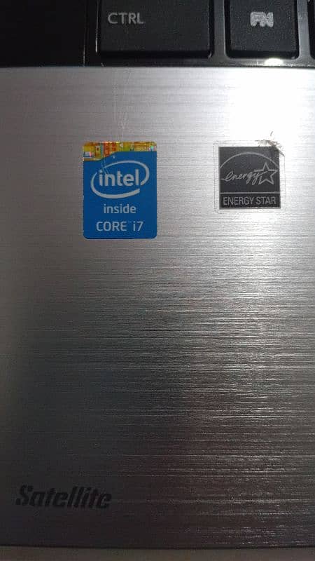 i7 4th gen, 8 cores laptop 2