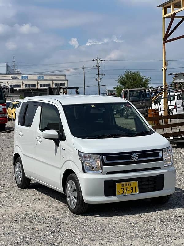 Suzuki Wagon R 2022 1