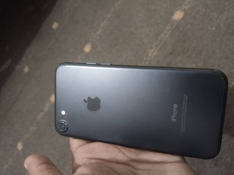 iPhone 7 Non PTA 0