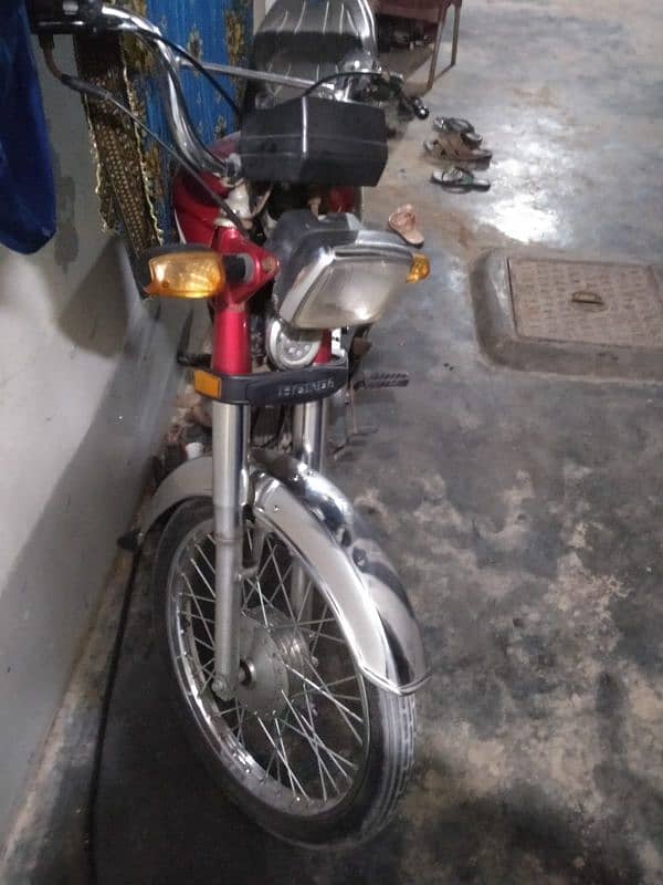 Honda CD 2022 8