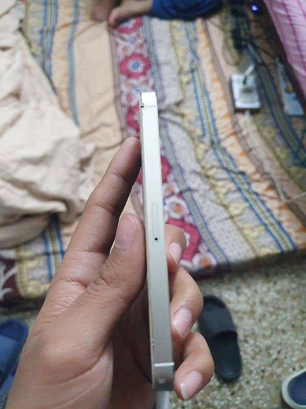 iPhone 5s Pta Approved Urgent Sale 3