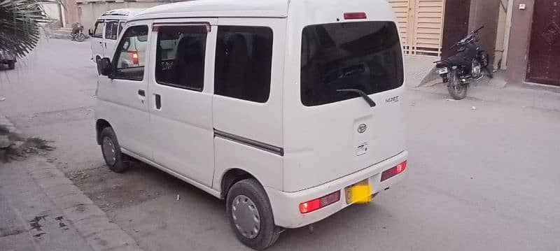 Daihatsu Hijet 2012/2017 Automatic 5