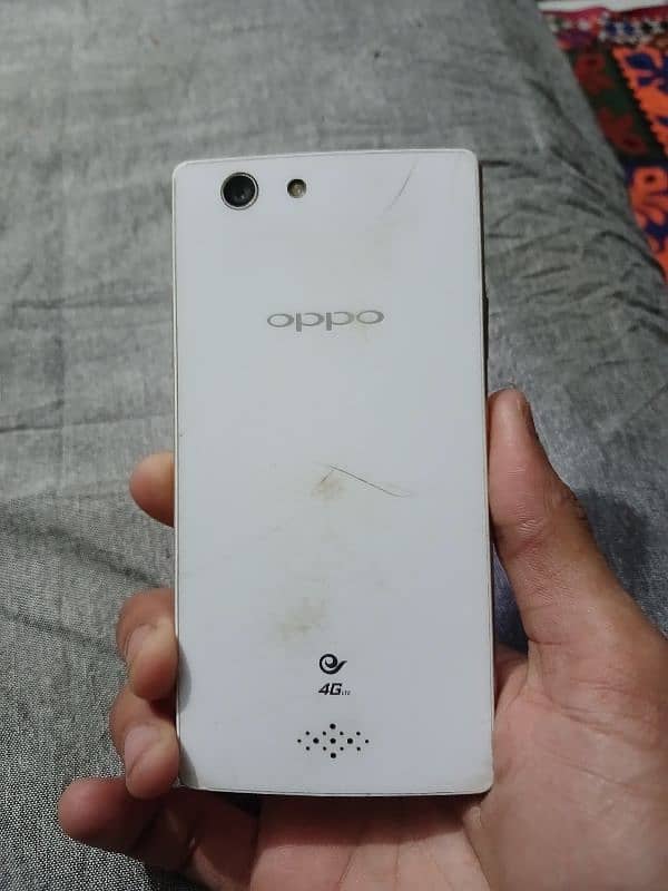 Oppo A31 5