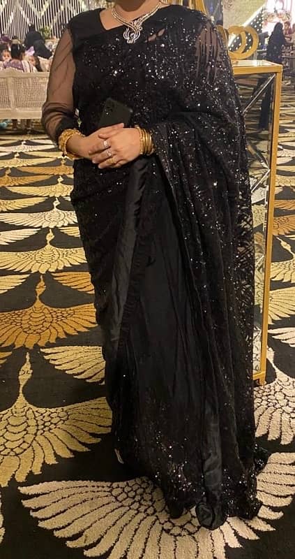 black sequins saree 1