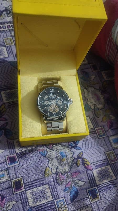 Invicta Men's Watch Object D art original almost brand new 1