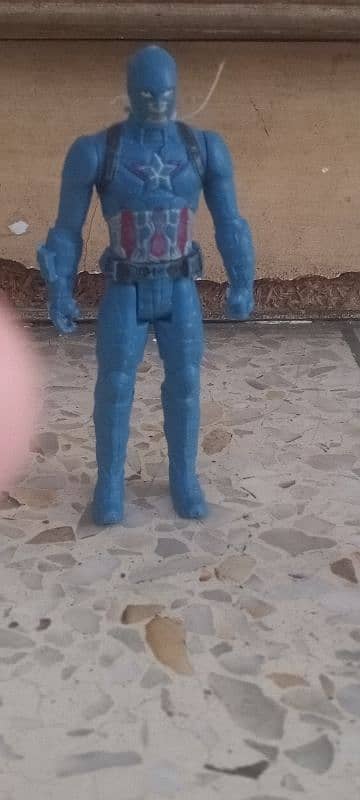 Used action figure for sale in cheap price 5