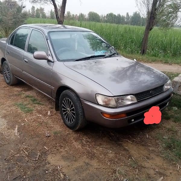 Toyota Corolla XE 2001 0