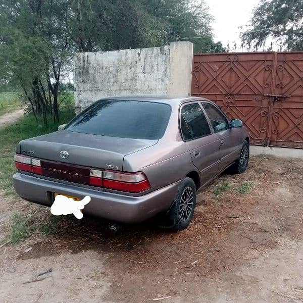 Toyota Corolla XE 2001 2