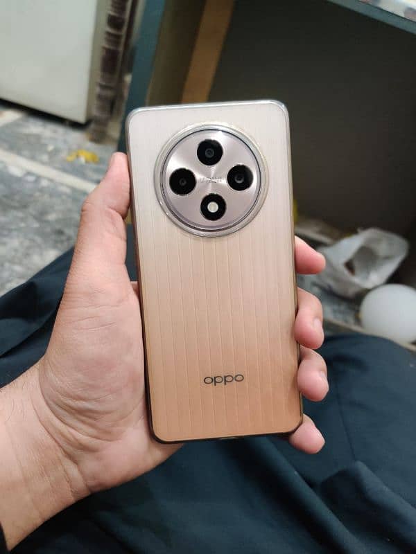 oppo reno 12F 5G 0