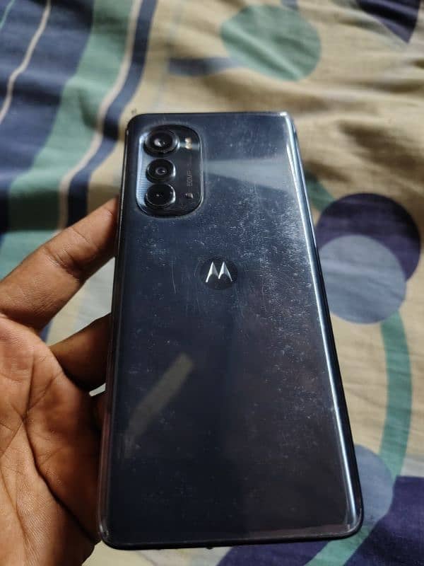 Motorola Edge plus 2022 7