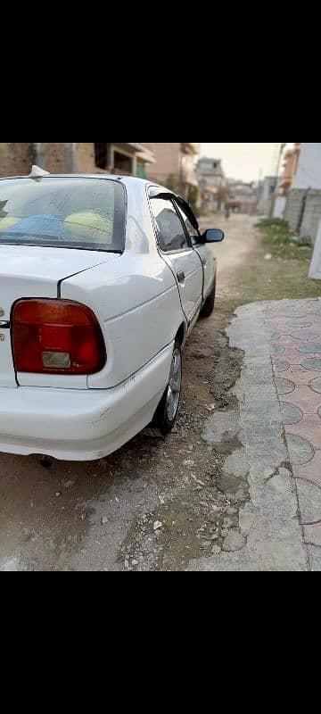 Suzuki Baleno 1999 5