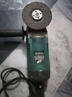 Grinder 7 inch makita