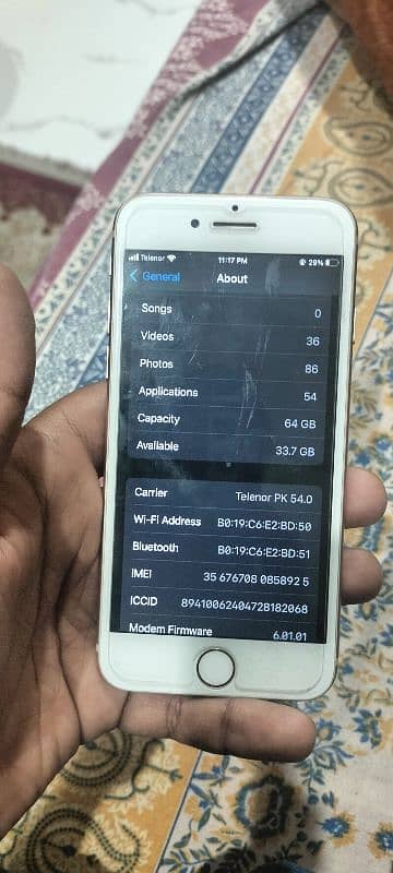 iPhone 8 PTA 64 GB 4