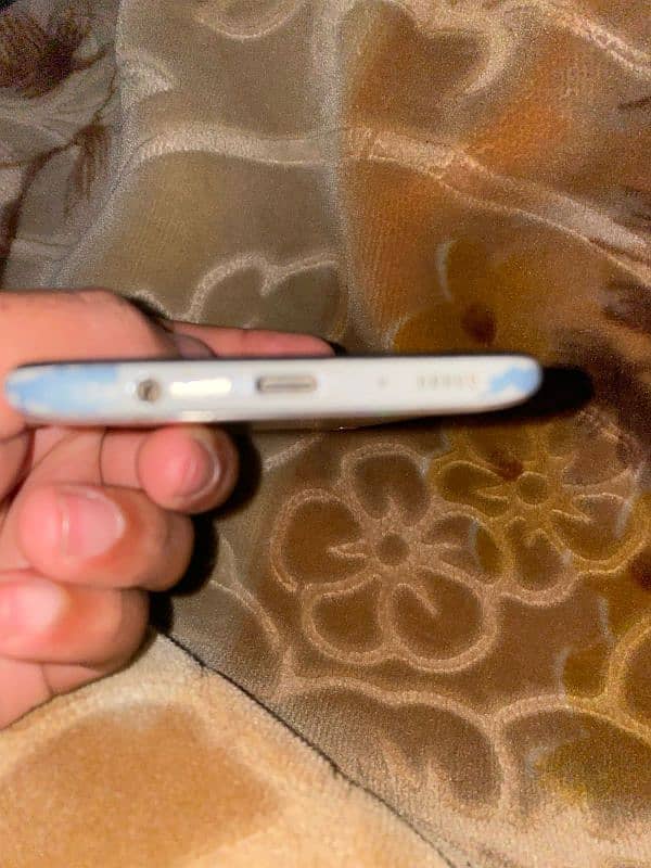 samsung galaxy A70 1