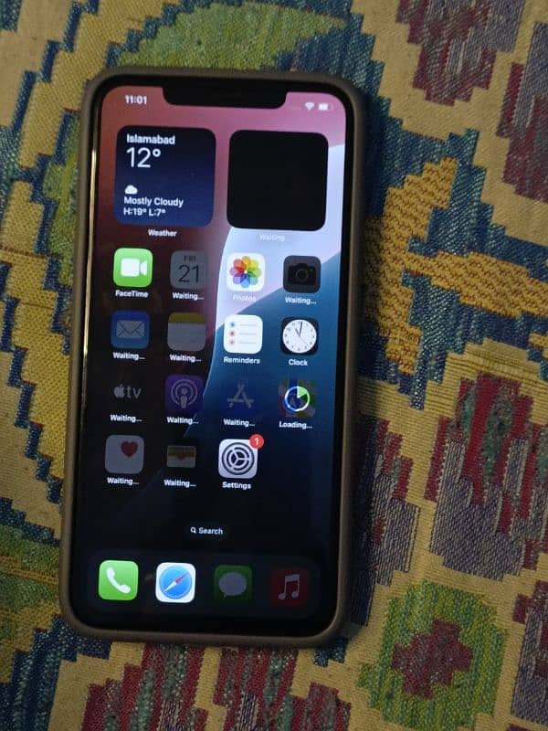 IPHONE 11 PRO MAX • Non Pta 9