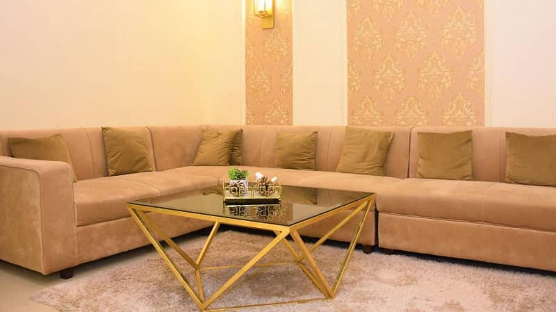 daily basis weekly basis and monthly basis two bad fully furnishd luxry aperment available for rent gullbreg greens islamabad 7