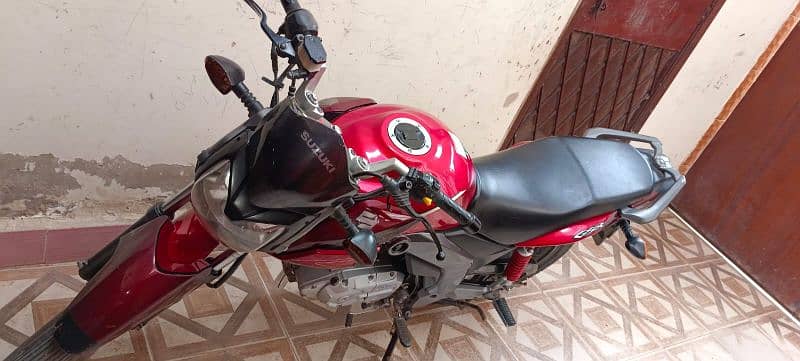 Suzuki Bke GSX-125 for sale 4