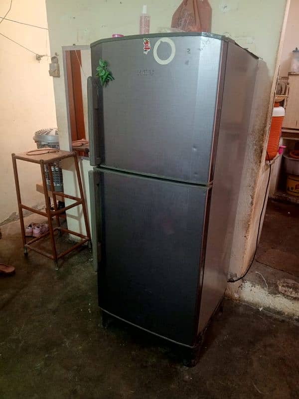 refrigerator 2