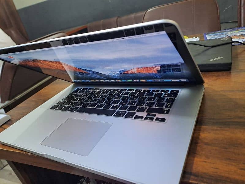 macbook pro 2015 core i7 0