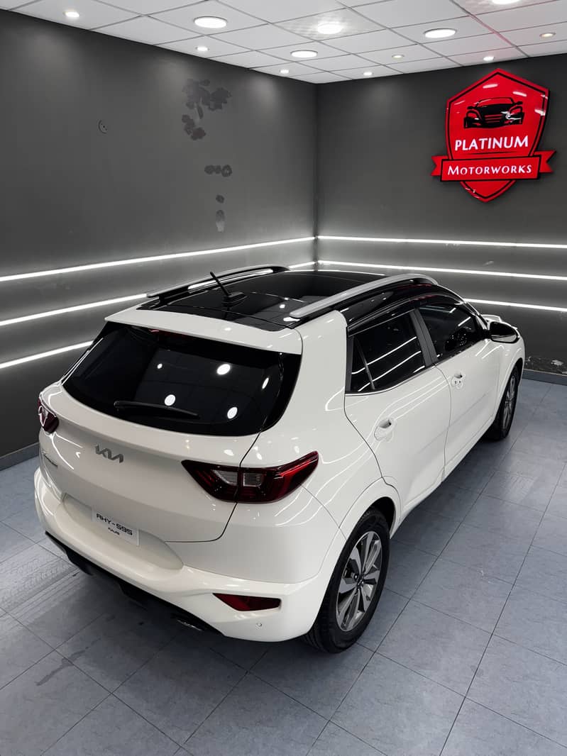 KIA Stonic 2022 EX + 4